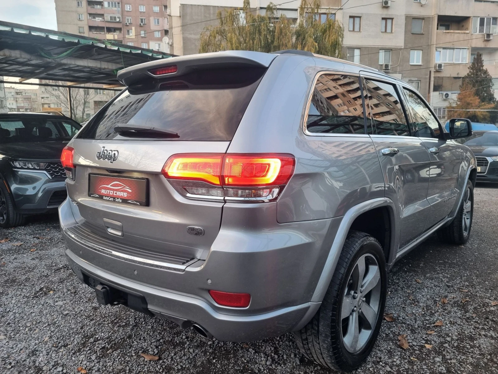 Jeep Grand cherokee 3.6 Overland - изображение 6