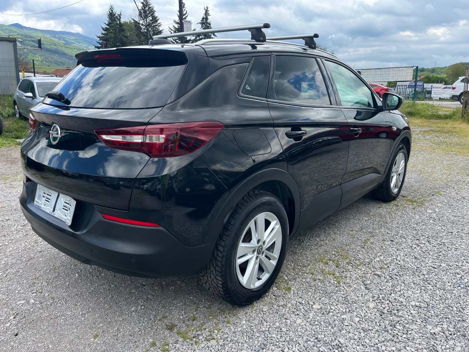 Opel Grandland X 1.6D Top123h.km - изображение 6