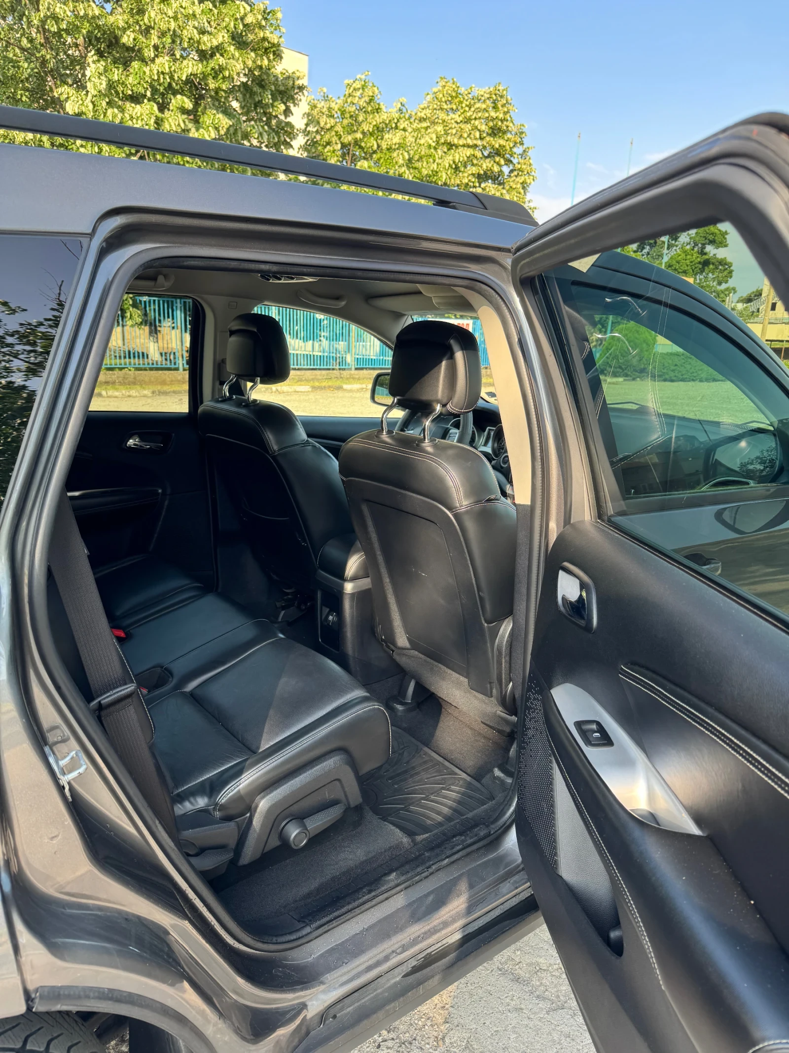 Fiat Freemont 2.0M-Jet KEYLESSE EURO-5B 7 МЕСТА 4Х4 - изображение 10