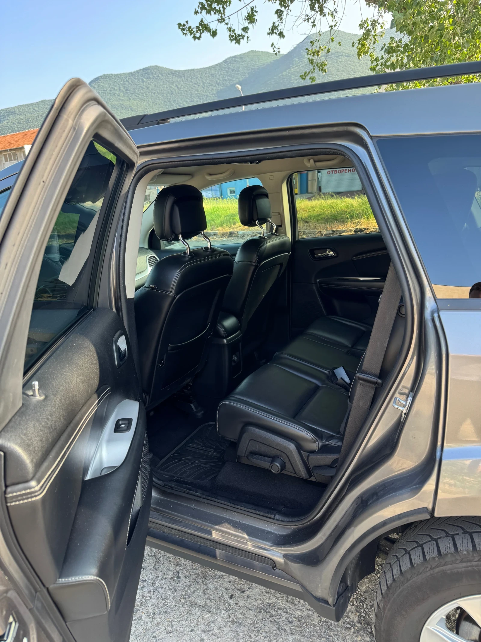 Fiat Freemont 2.0M-Jet KEYLESSE EURO-5B 7 МЕСТА 4Х4 - изображение 9