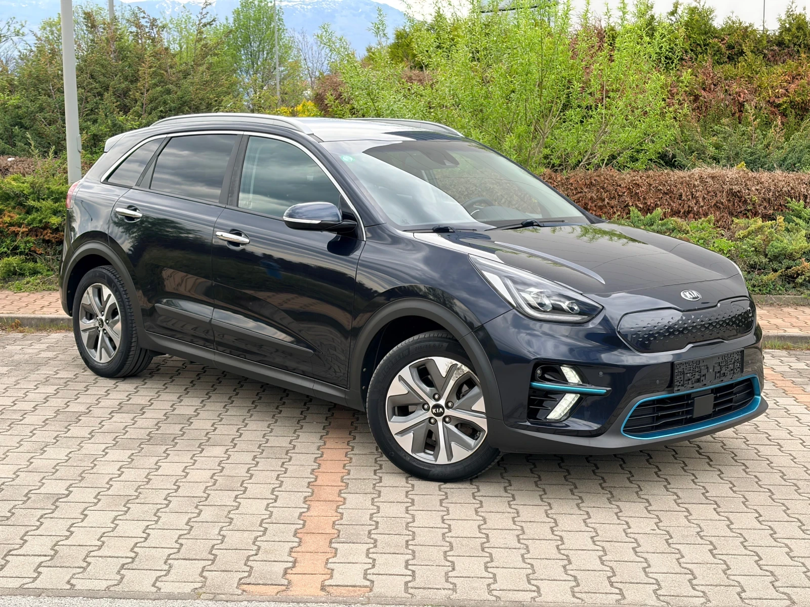 Kia Niro 100%SOH 64kw 204kc TERMOPOMPA!!! FUL!!!