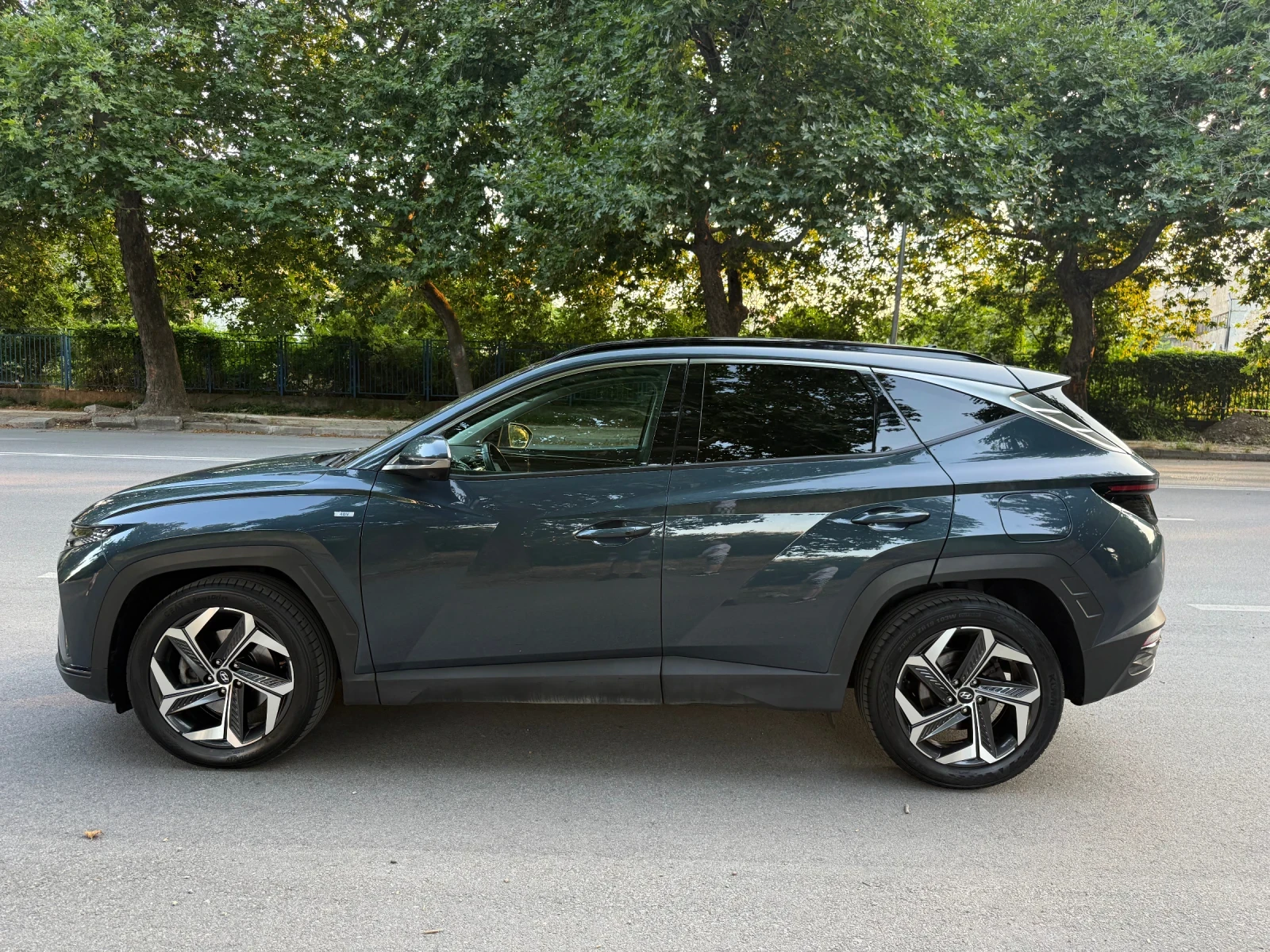 Hyundai Tucson 1.6CRDI MILD-HYBRID, снимка 6 - Автомобили и джипове - 54943183