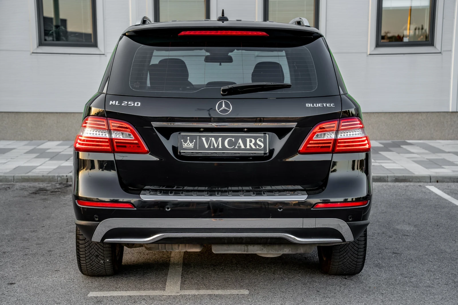 Mercedes-Benz ML 250 ОБСЛУЖЕН !! ТОП !!, снимка 8 - Автомобили и джипове - 55430071