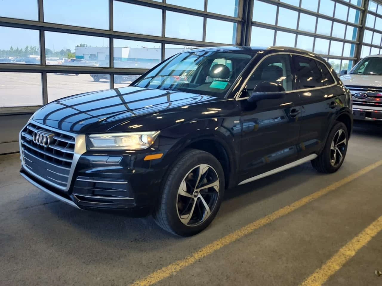 Audi Q5 * KOMFORT * CARFAX * ЦЕНА ДО БГ