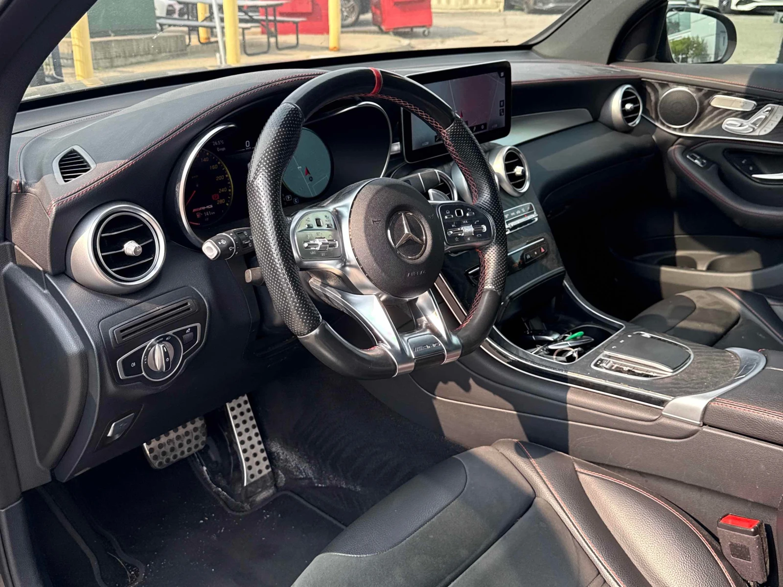 Mercedes-Benz GLC 43 AMG /DISTRONIC/360/CARFAX/АВТОКРЕДИТ, снимка 5 - Автомобили и джипове - 55942677