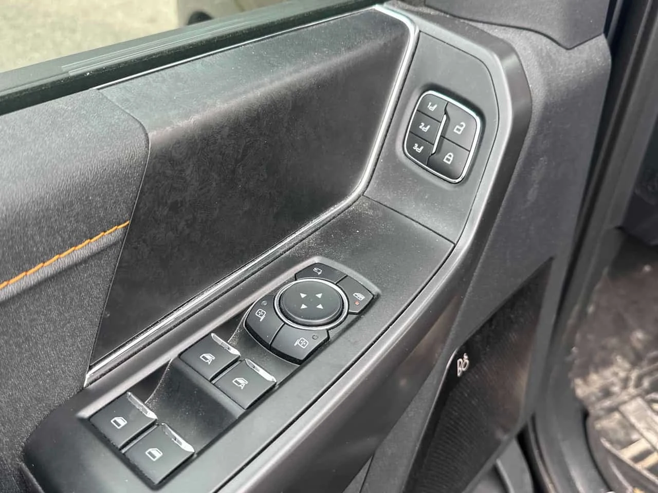 Ford F150 Tremor | CARFAX | БЕЗ ИНЦИДЕНТИ , снимка 13 - Автомобили и джипове - 56299936