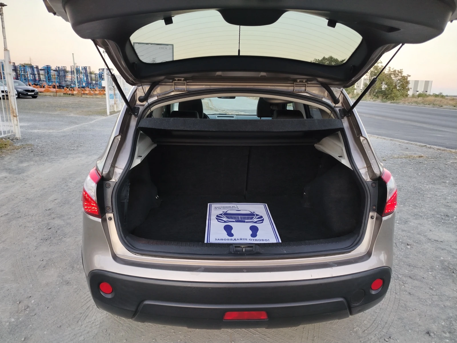 Nissan Qashqai 2.0-141 �� ����, ��������, ���������, ����, TEKNA/ | Mobile.bg � ����������� 15
