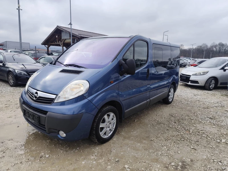 Opel Vivaro 2.0 дизел 9 места , снимка 1 - Бусове и автобуси - 53291730
