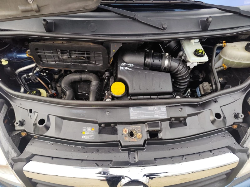 Opel Vivaro 2.0 дизел 9 места , снимка 16 - Бусове и автобуси - 53291730