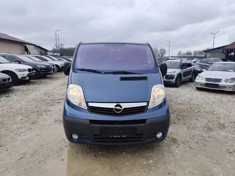 Opel Vivaro 2.0 дизел 9 места , снимка 2 - Бусове и автобуси - 53291730