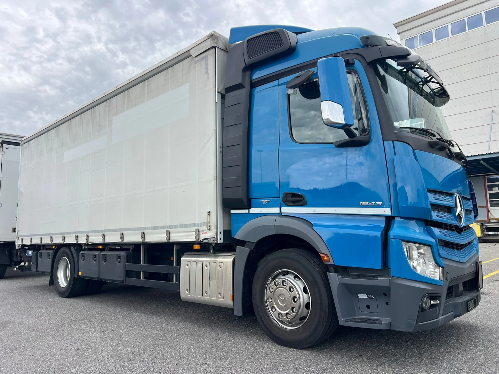 Mercedes-Benz Actros 1843, снимка 2 - Камиони - 55322996