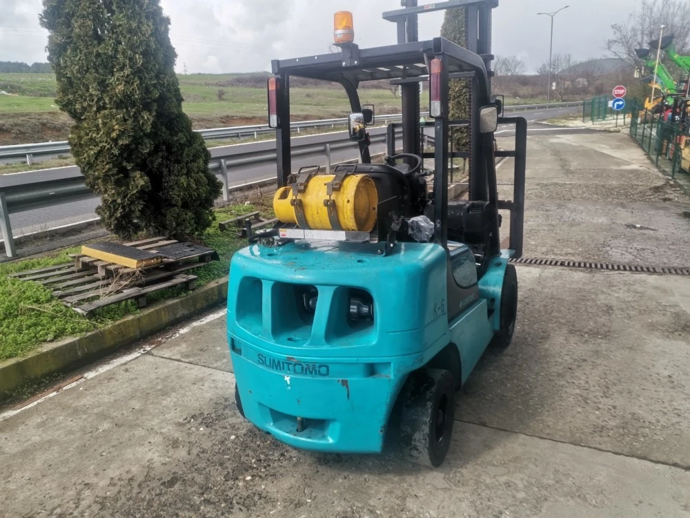  Yale | Mobile.bg   2