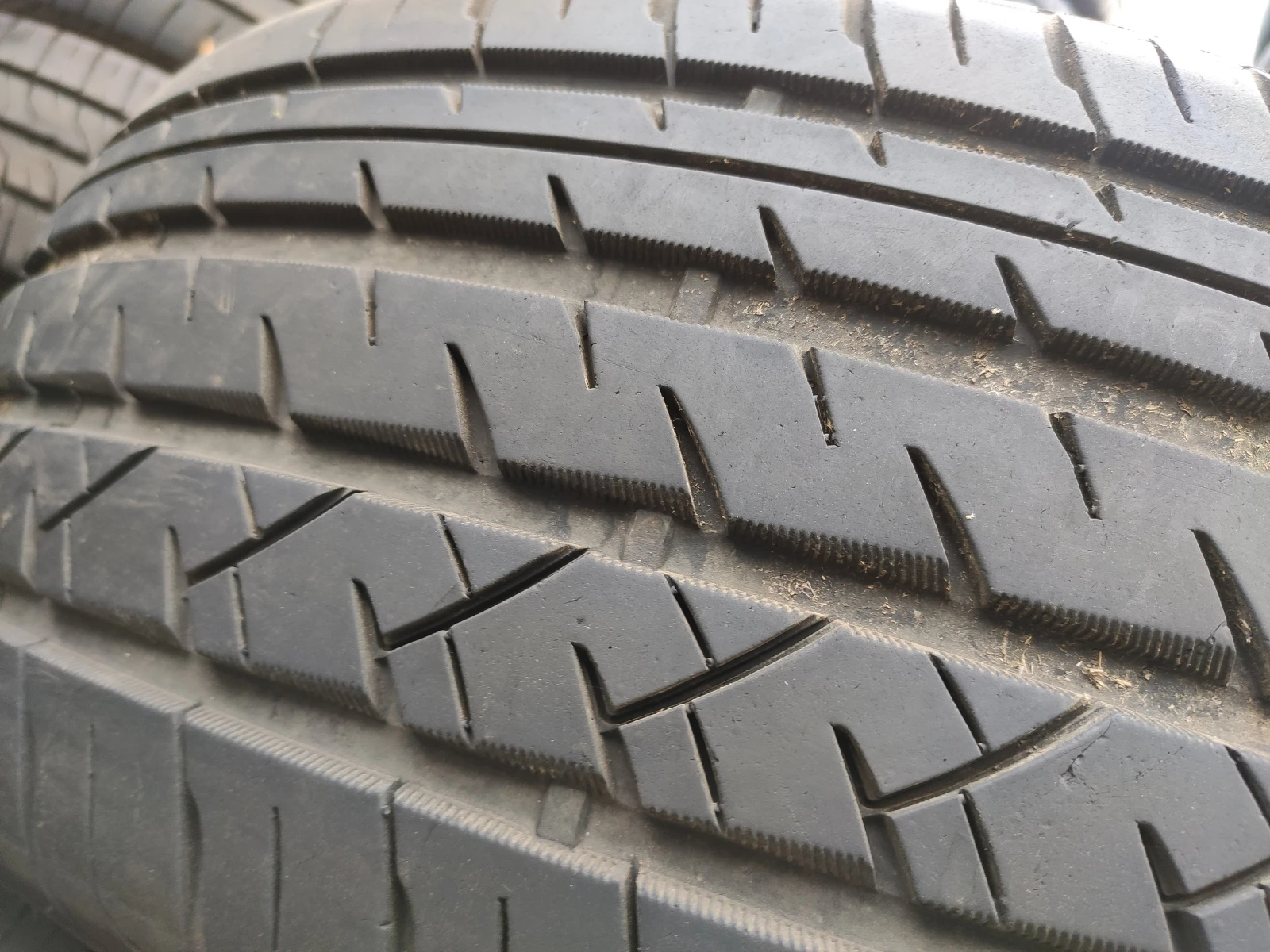 Гуми Летни 225/55R17