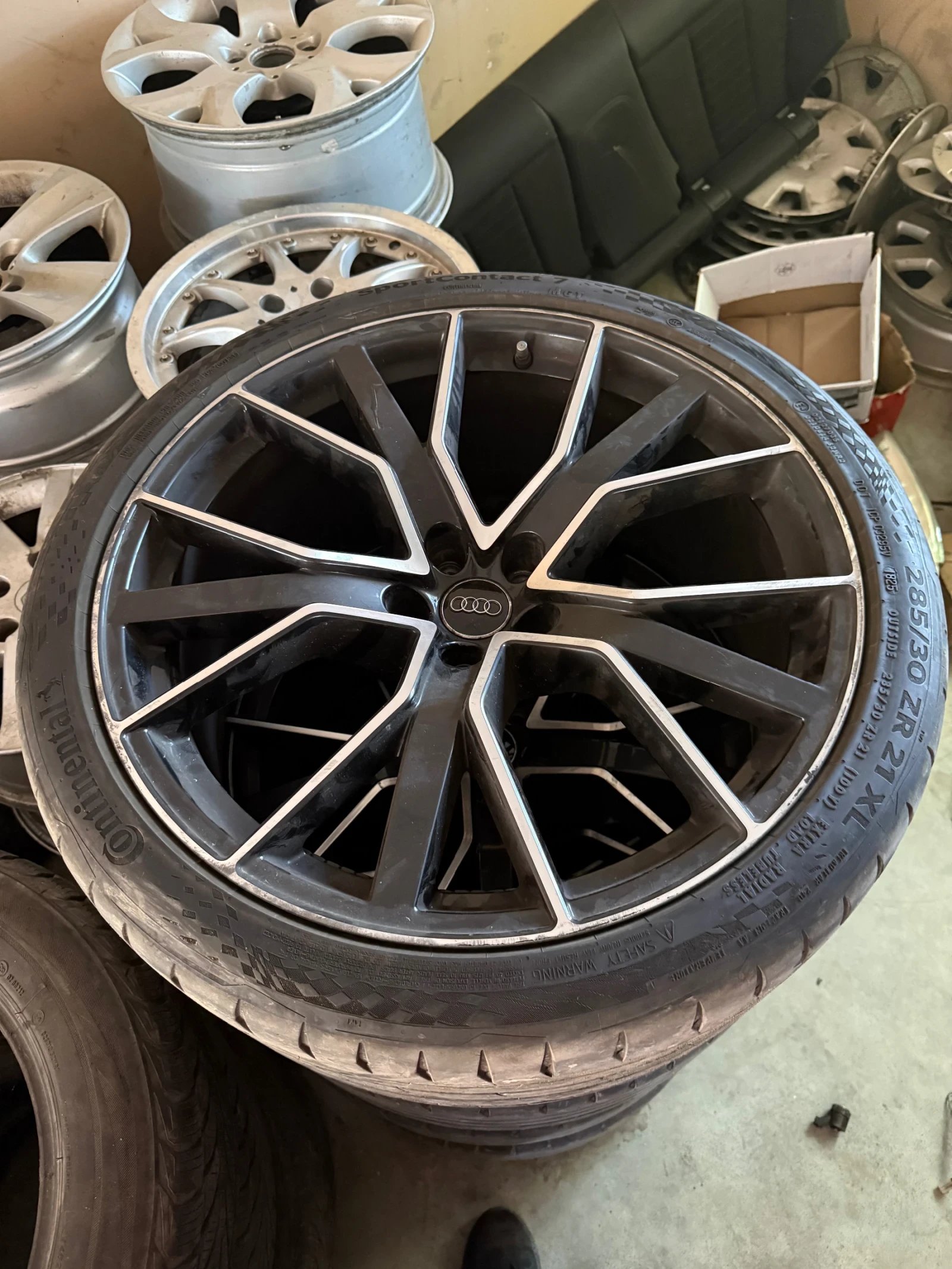 Гуми с джанти Continental 285/30R21
