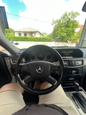 Mercedes-Benz E 220, снимка 5