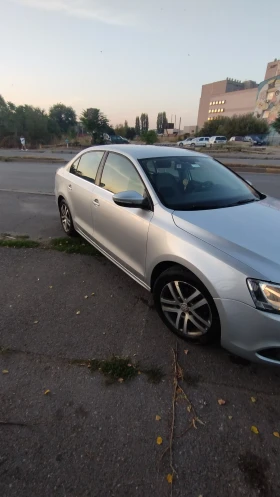 VW Jetta 1.6TDI Highline , снимка 3