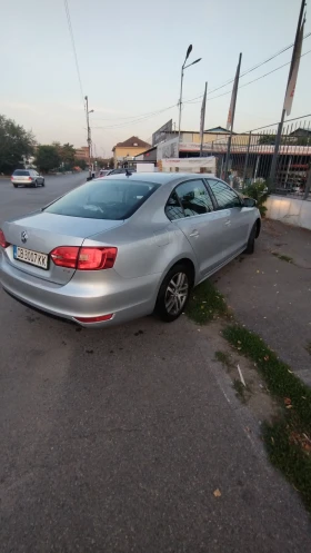 VW Jetta 1.6TDI Highline , снимка 4