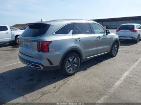 Обява за продажба на Kia Sorento 1.6L I-4 DI, DOHC, VVT, TURBO, 177HP Front Wheel ~47 800 лв. - изображение 9