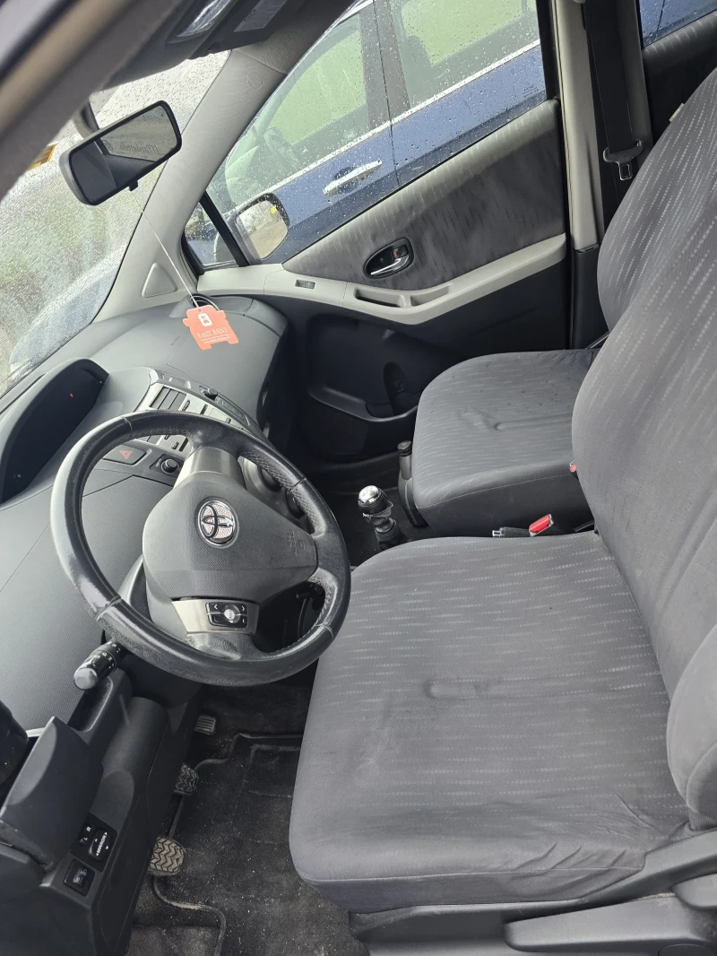 Toyota Yaris, снимка 1 - Автомобили и джипове - 49268523