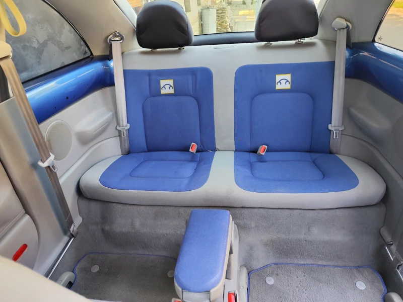 VW New beetle, снимка 12 - Автомобили и джипове - 52332506