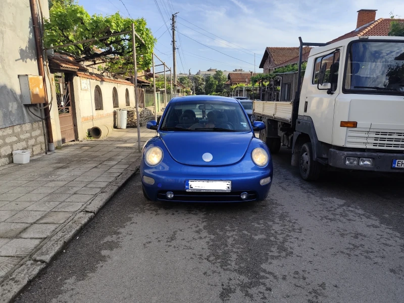 VW New beetle, снимка 3 - Автомобили и джипове - 52332506
