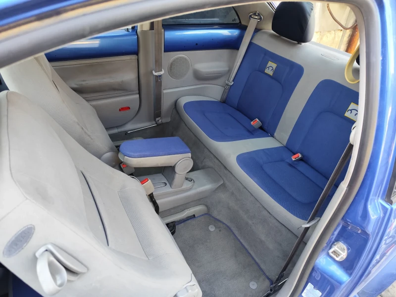 VW New beetle, снимка 13 - Автомобили и джипове - 52332506