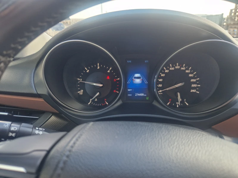 Toyota Avensis, снимка 7 - Автомобили и джипове - 52481141