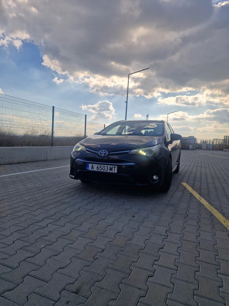 Toyota Avensis, снимка 4 - Автомобили и джипове - 52481141