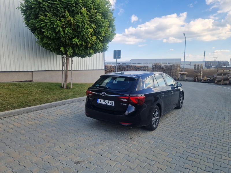 Toyota Avensis, снимка 3 - Автомобили и джипове - 52481141