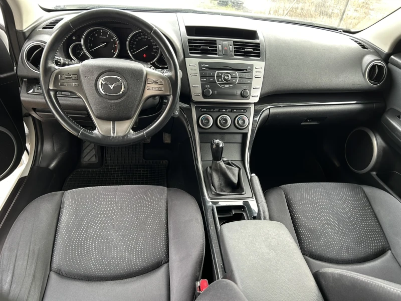 Mazda 6 2.0i* 147* GH* Бяла Перла, снимка 10 - Автомобили и джипове - 52617600