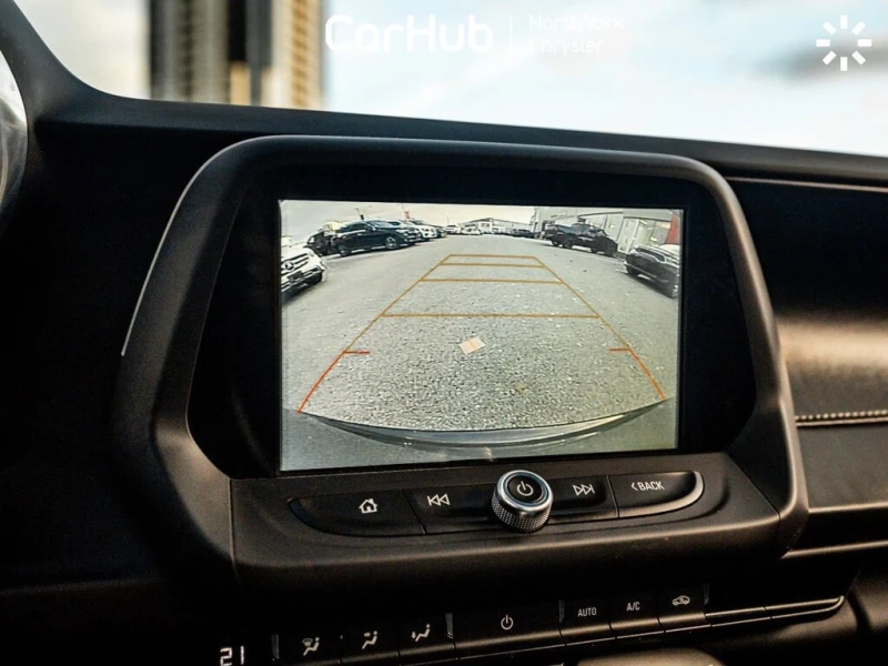 Chevrolet Camaro 2.0T * * BOSE * * CARFAX * * АВТО КРЕДИТ * * , снимка 9 - Автомобили и джипове - 52645133