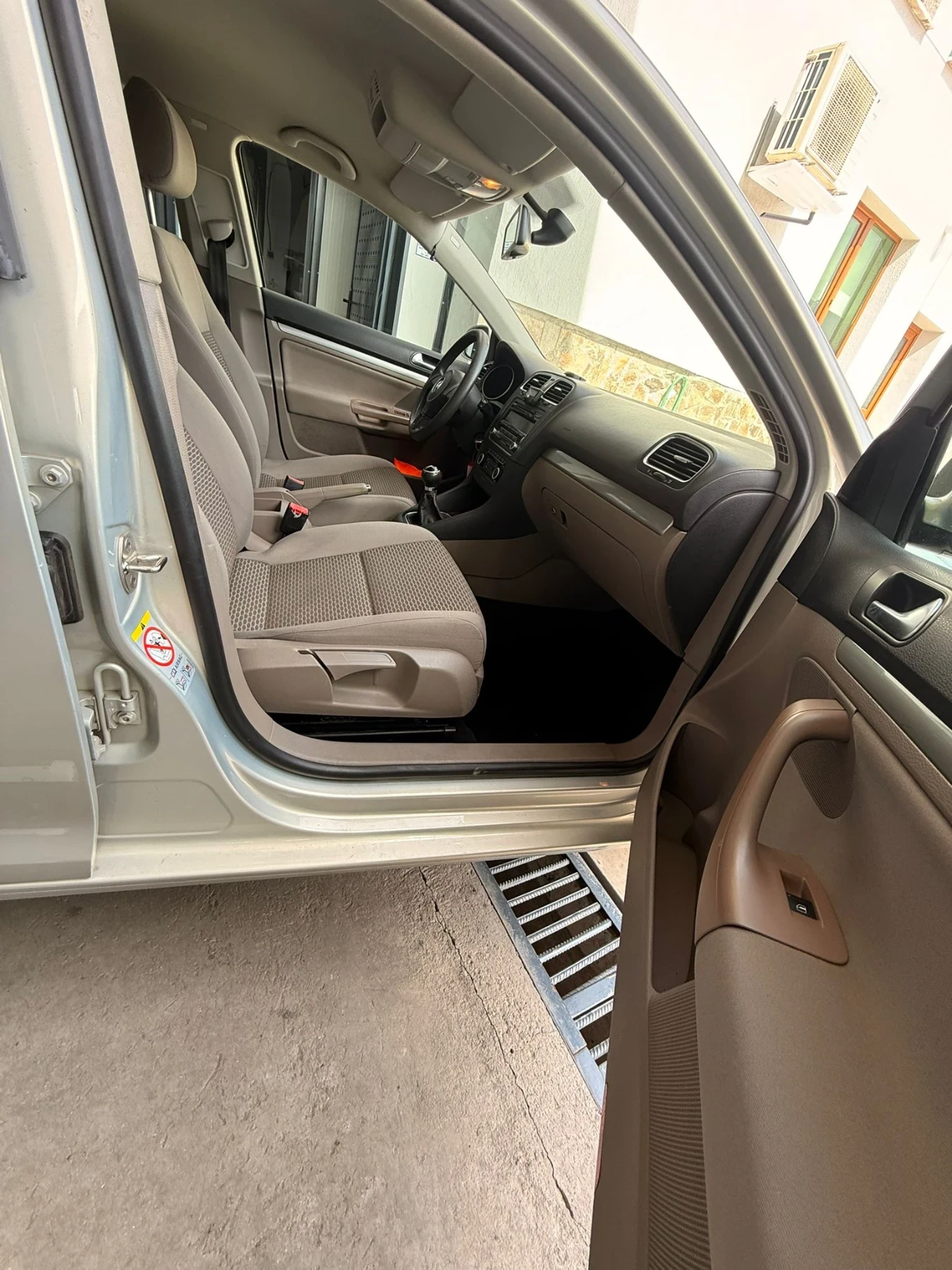 VW Golf 1.6D - изображение 7