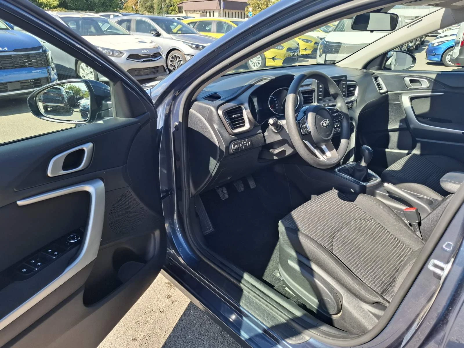 Kia Ceed 1.4 cvvt  Гаранция - изображение 8