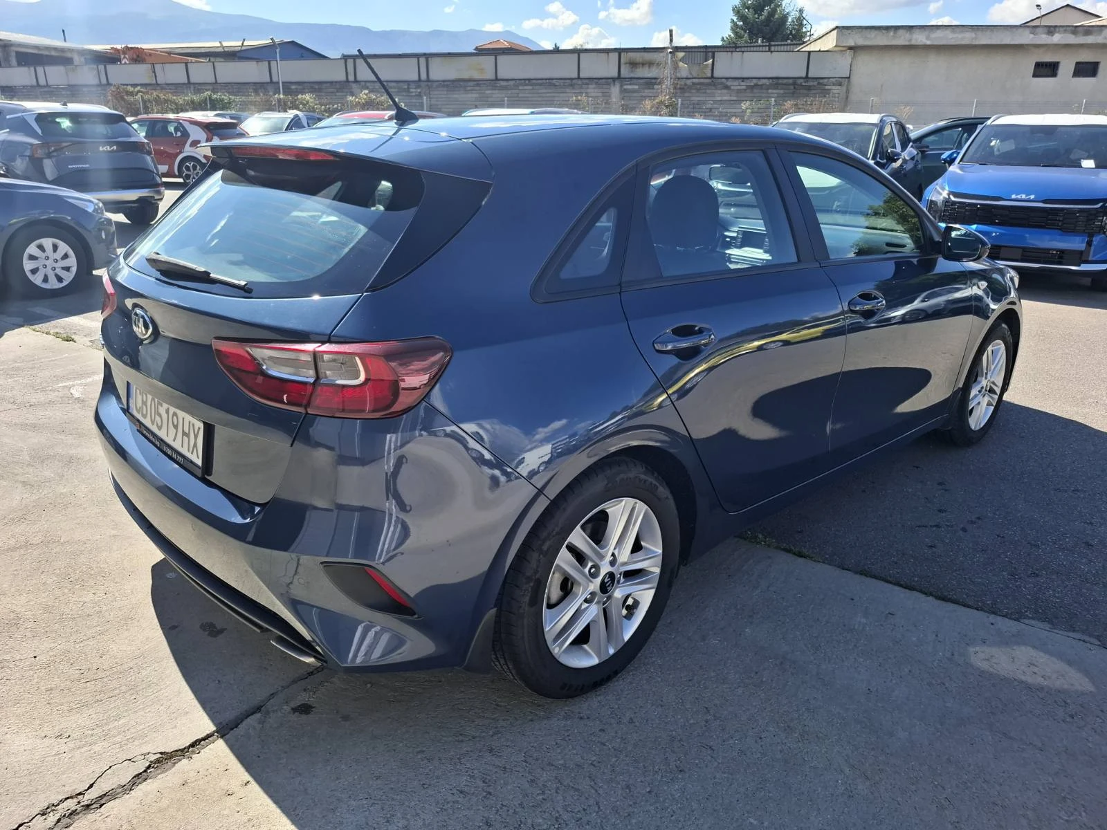 Kia Ceed 1.4 cvvt  Гаранция - изображение 4