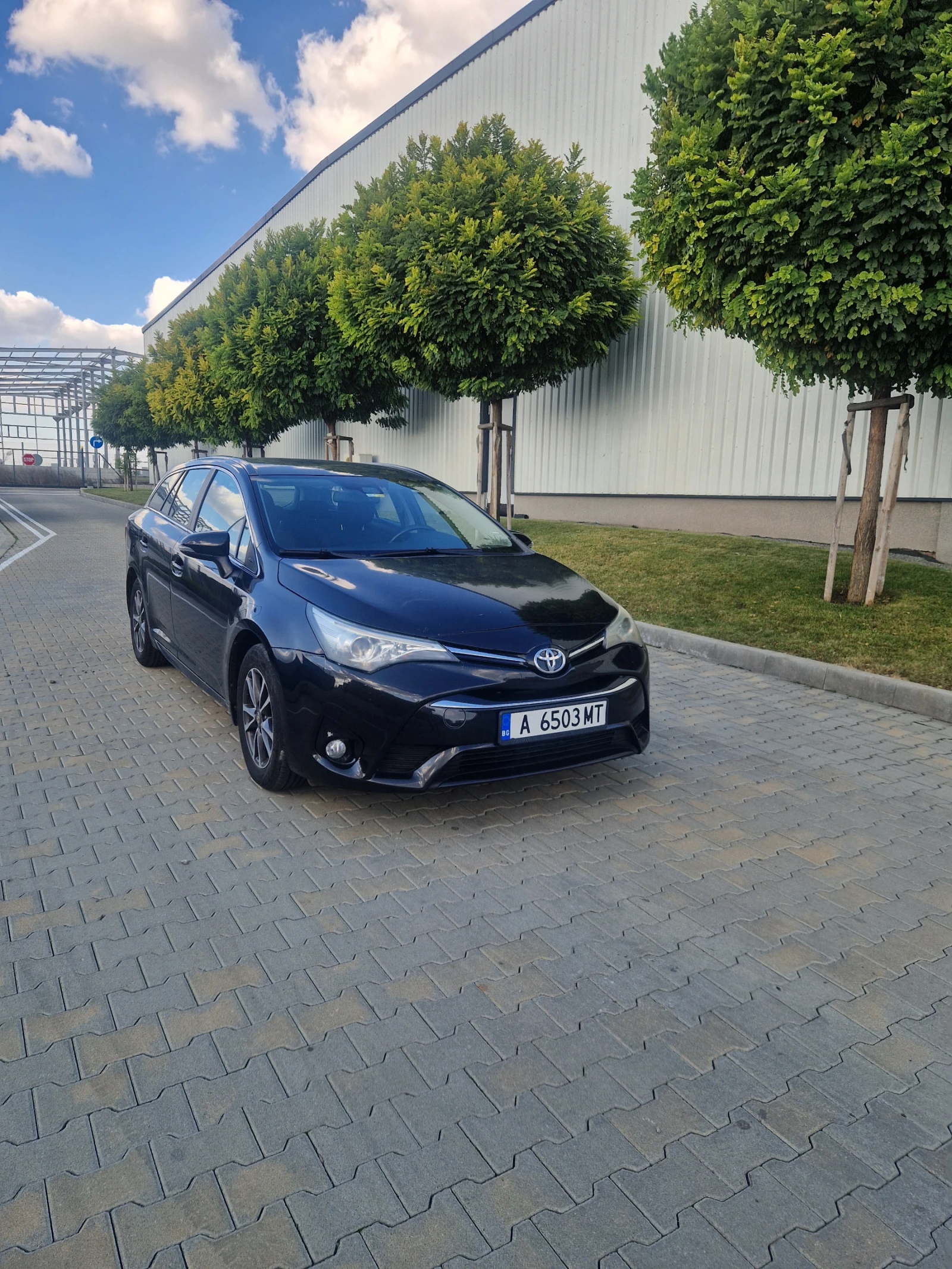 Toyota Avensis  - изображение 2