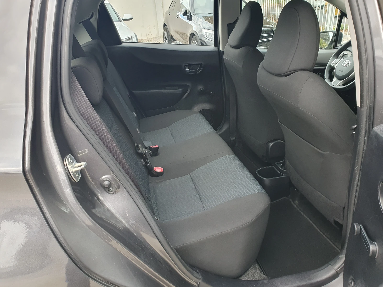 Toyota Yaris 1.3/99KS. | Mobile.bg — изображение 13