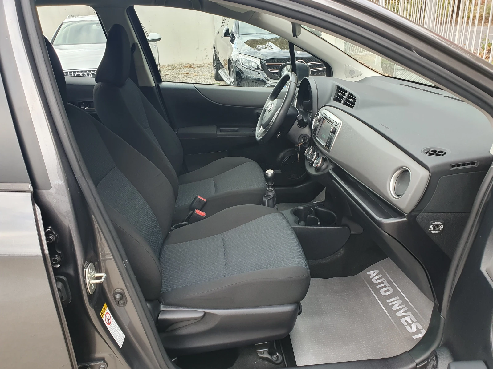 Toyota Yaris 1.3/99KS. | Mobile.bg — изображение 14