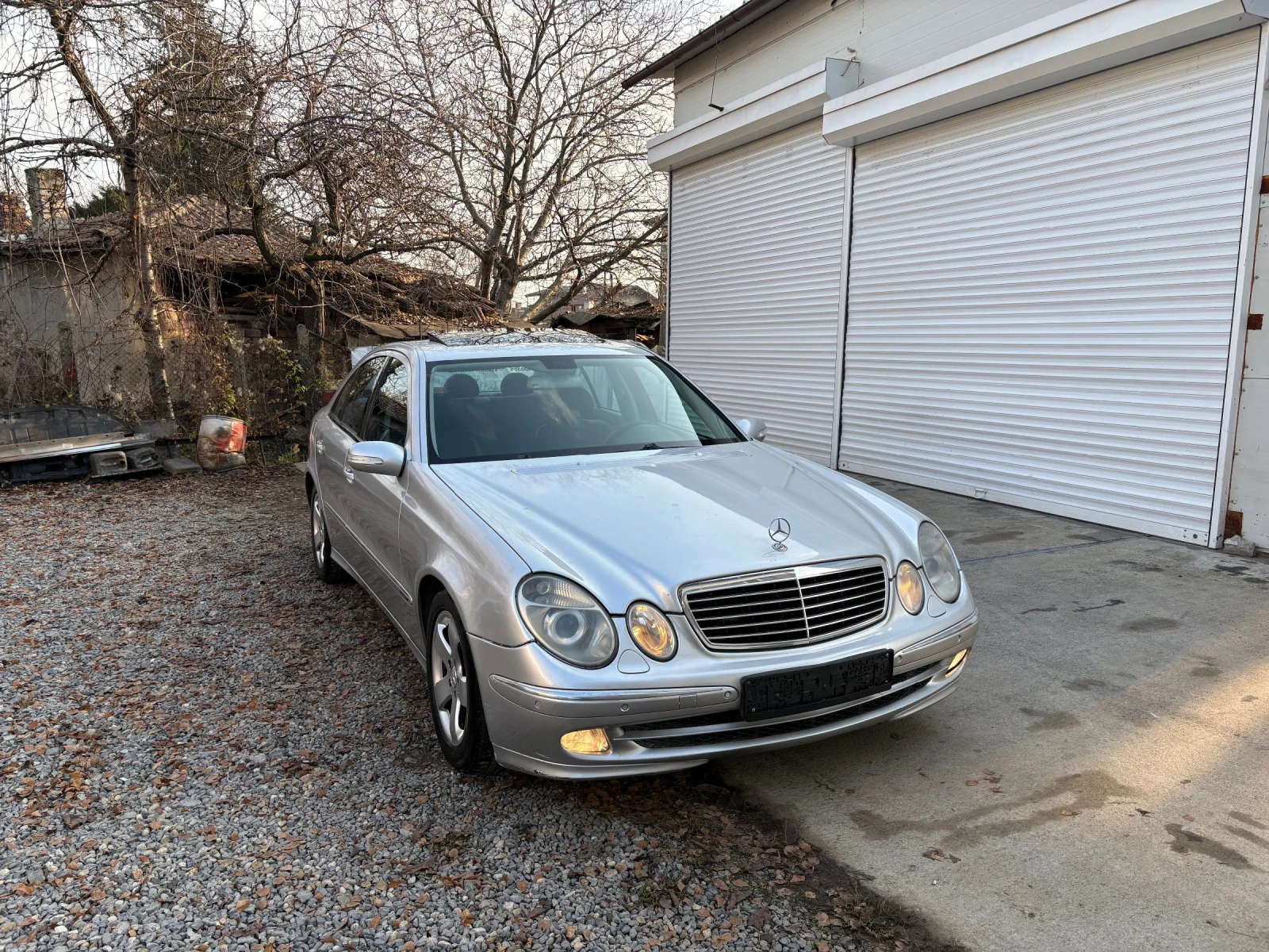 Mercedes-Benz E 270 2.7 CDI АВТОМАТИК НОВ ВНОС НА ПРУЖИНИ  - изображение 2