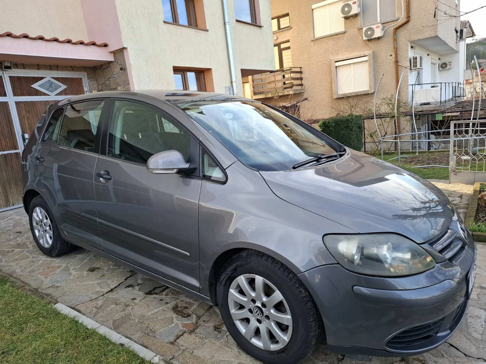 VW Golf Plus  - изображение 2