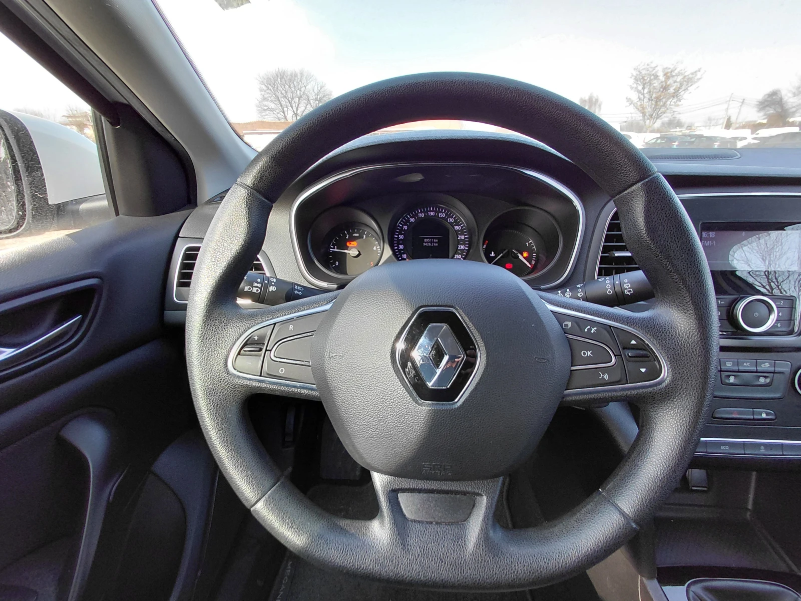 Renault Megane 1.5 dCi/90к.с/Life - изображение 10