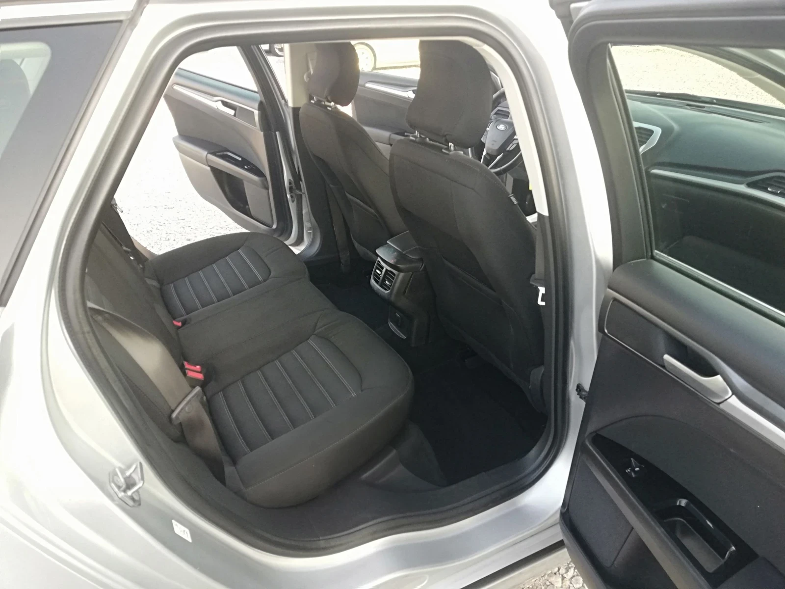 Ford Mondeo 2.0tdci kli navi 150 | Mobile.bg � ����������� 12
