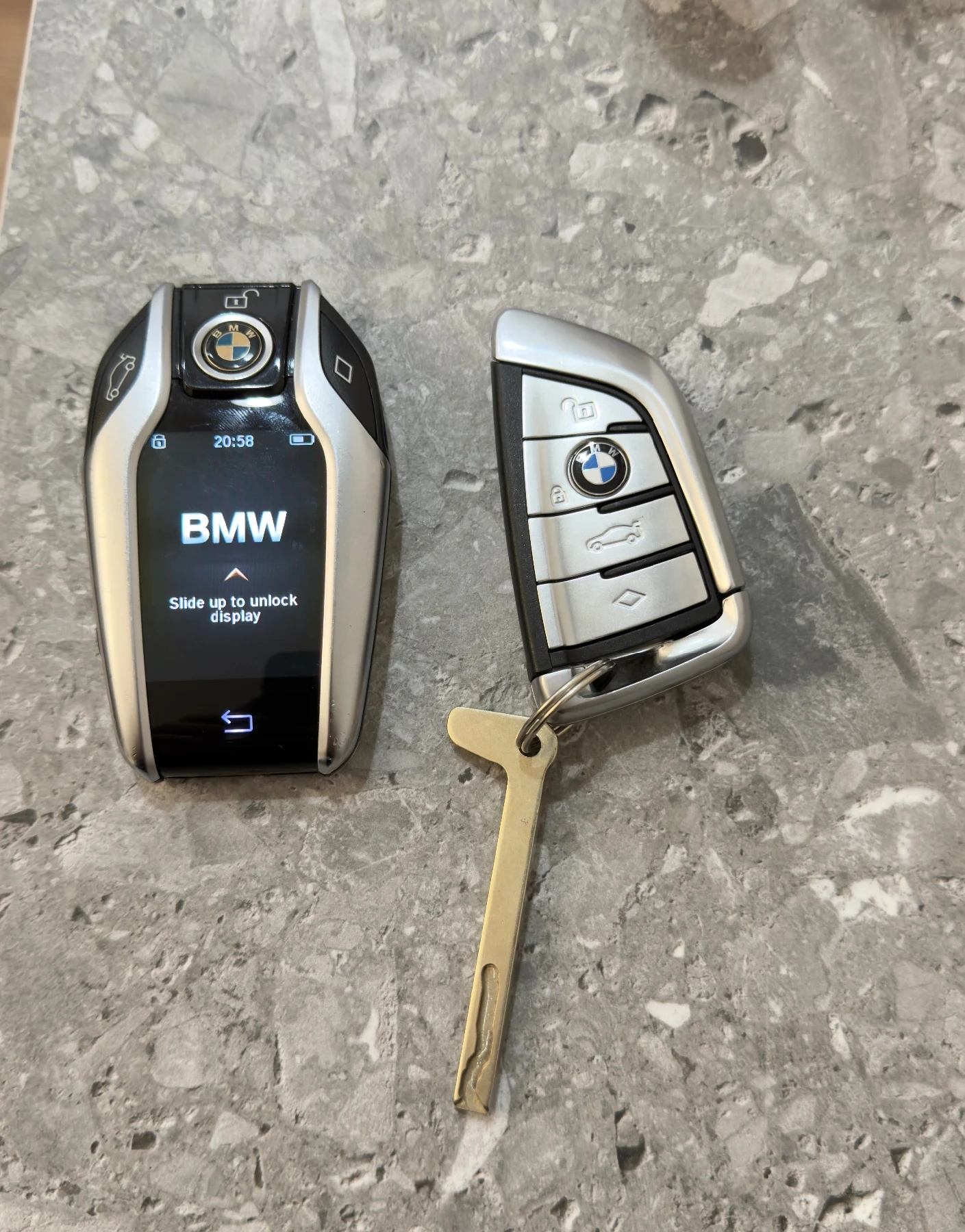 BMW 730 XD LONG, снимка 16 - Автомобили и джипове - 53880236