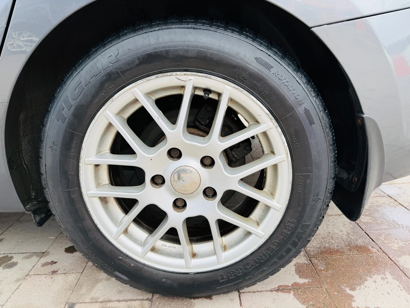 Hyundai I30 1.4 FACELIFT, снимка 5 - Автомобили и джипове - 54060573