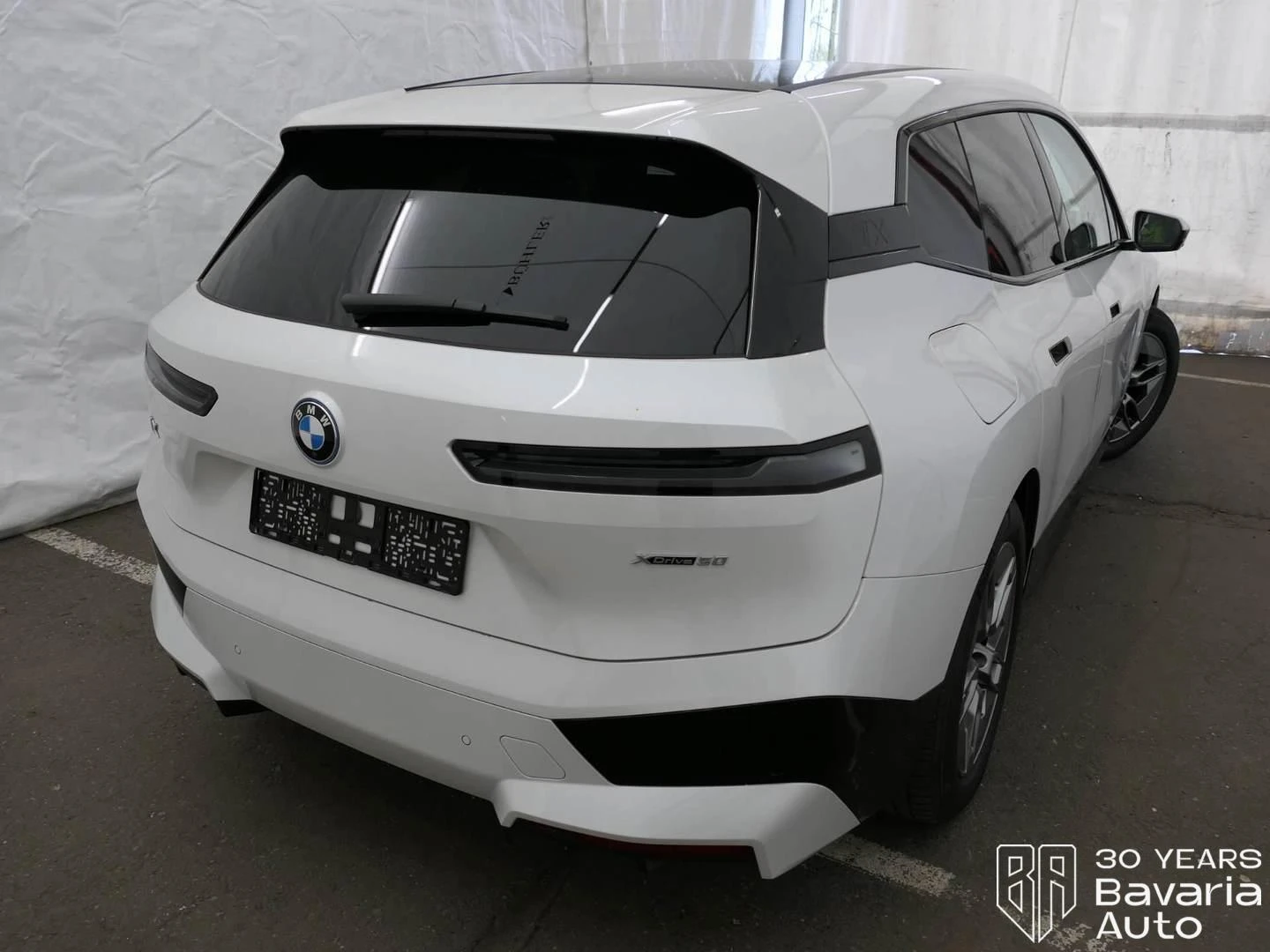 BMW iX 50 xDrive Sport, снимка 3 - Автомобили и джипове - 54129822