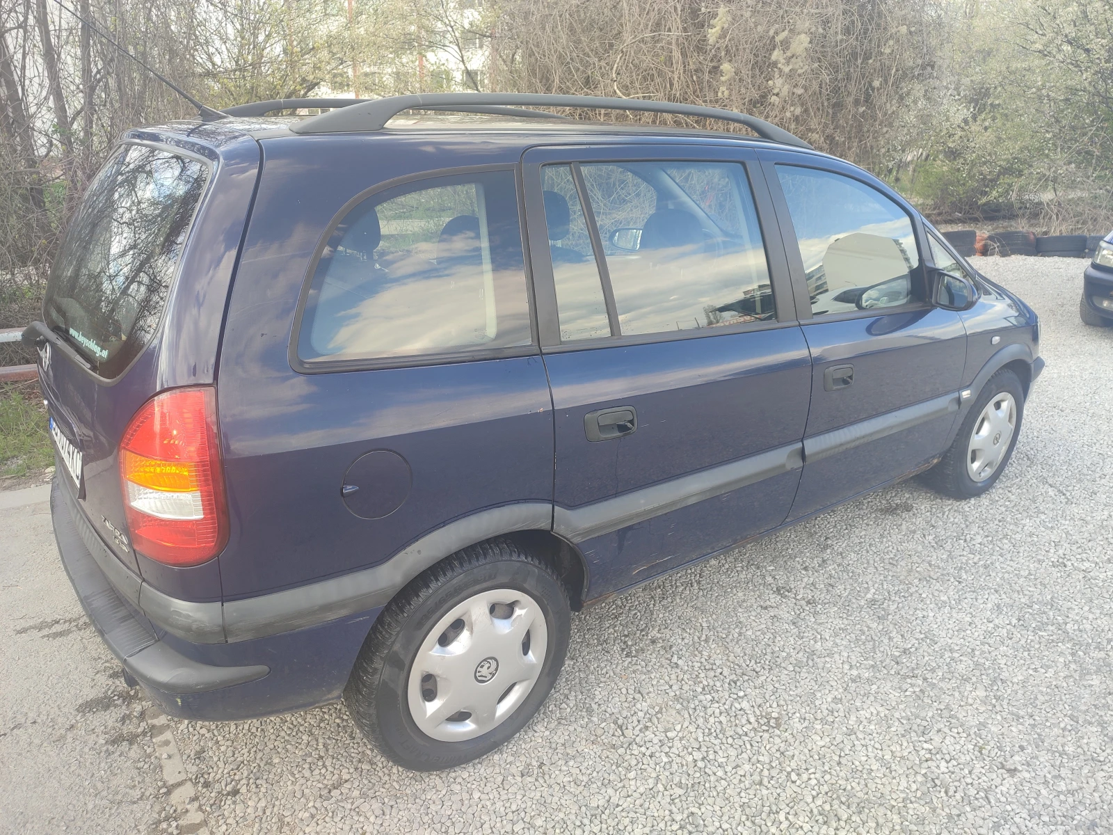 Opel Zafira 1.6, снимка 9 - Автомобили и джипове - 54161976