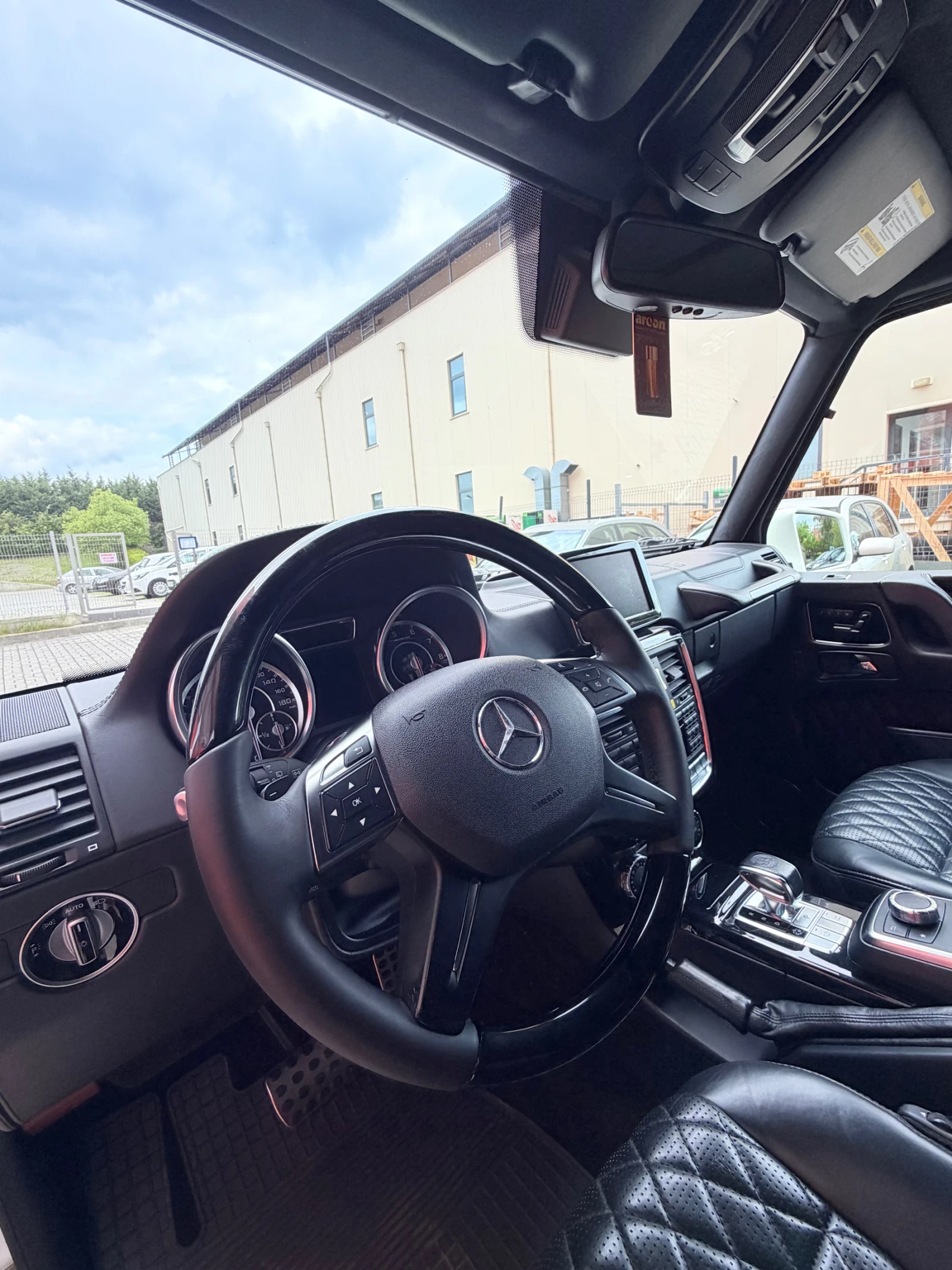 Mercedes-Benz G 63 AMG 90, 000км Реални Като Нова, снимка 12 - Автомобили и джипове - 54331664