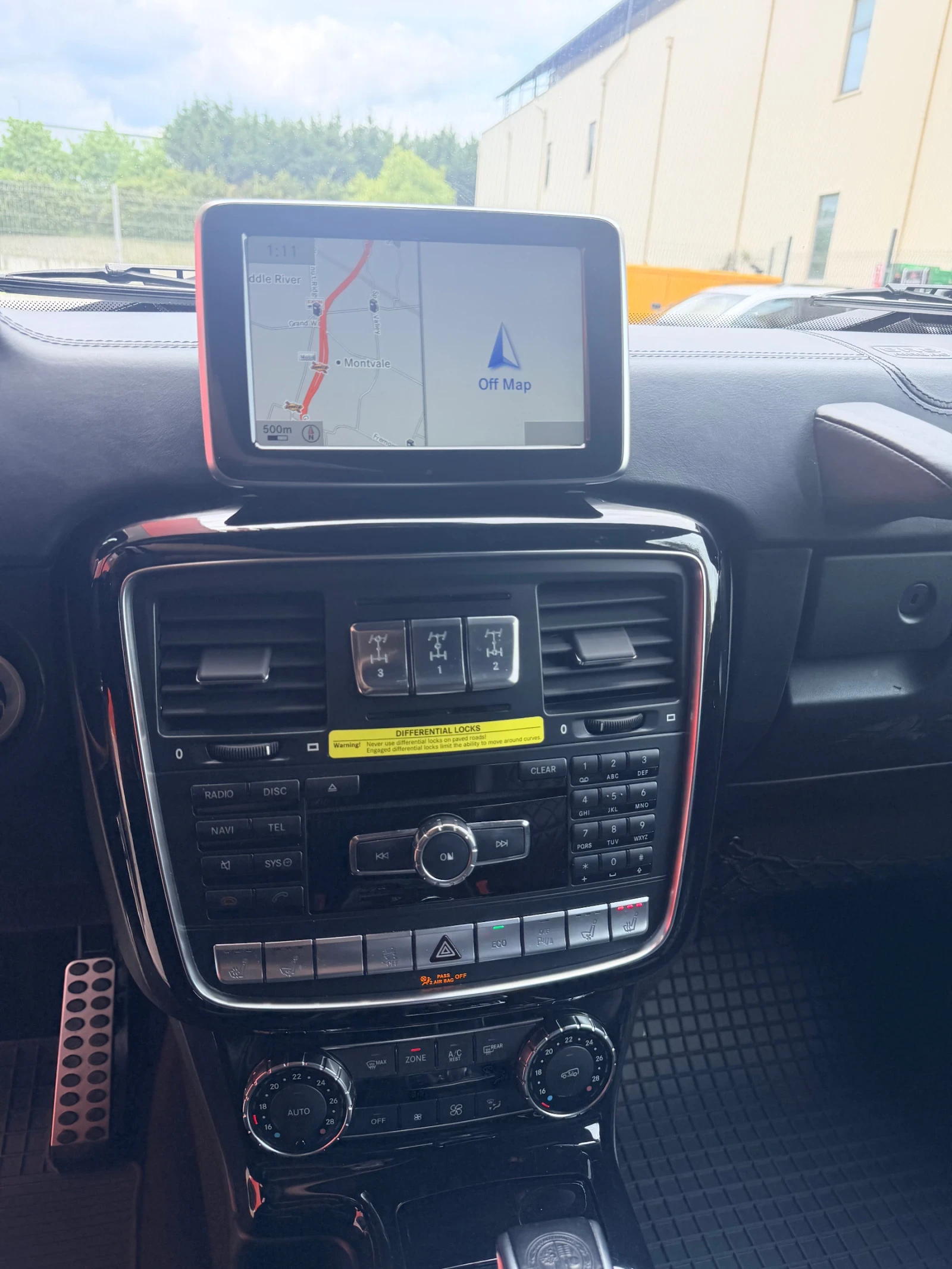 Mercedes-Benz G 63 AMG 90, 000км Реални Като Нова, снимка 11 - Автомобили и джипове - 54331664