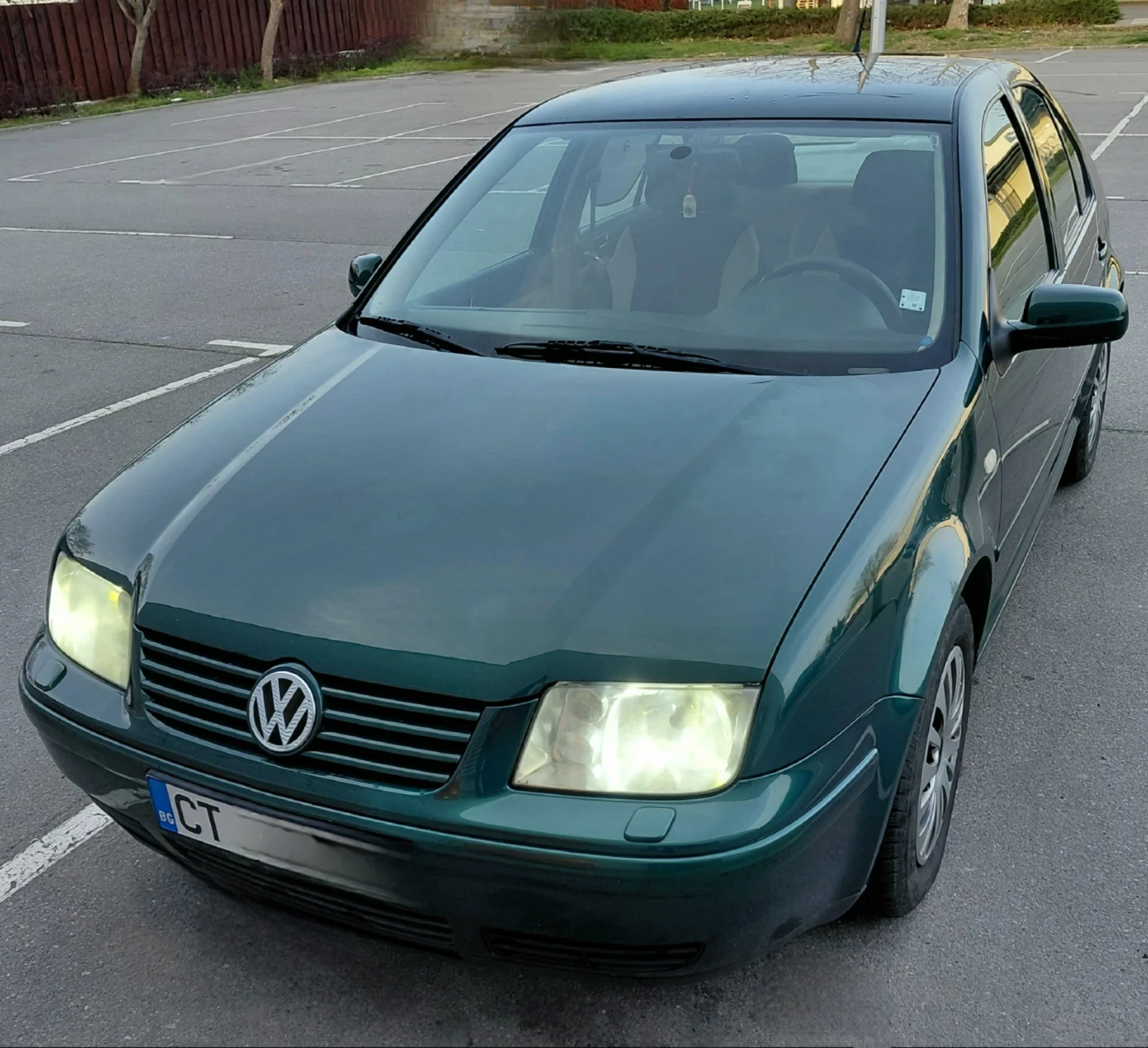 VW Bora 1.6, 101, SR, бензин + газ