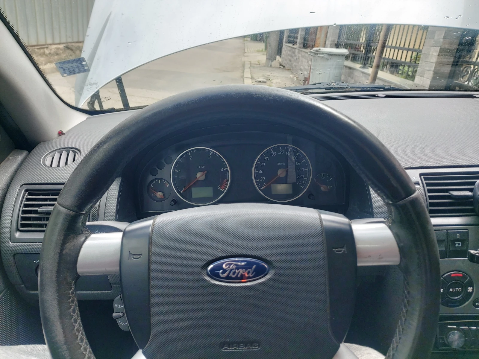 Ford Mondeo, снимка 10 - Автомобили и джипове - 54461743