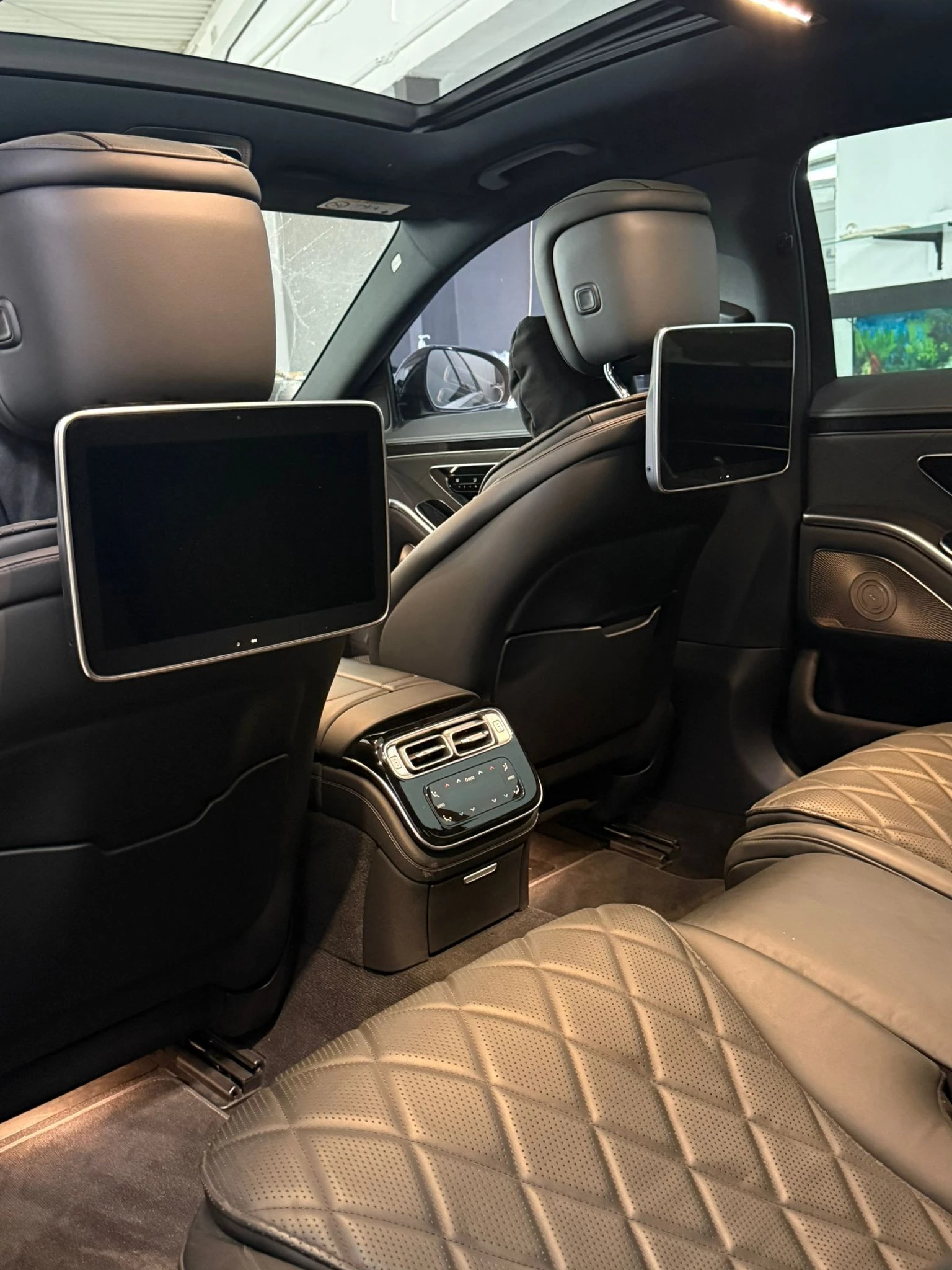 Mercedes-Benz S 400 Long 4Matic AMG-Line, снимка 4 - Автомобили и джипове - 54629475